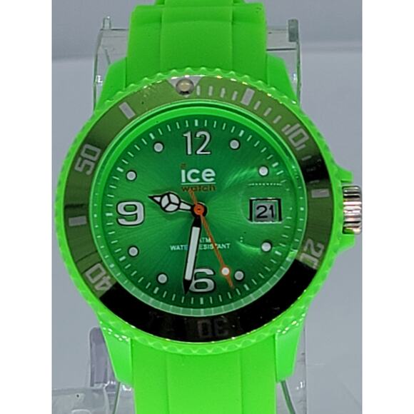 Ice-Watch Plastic and Silicone Unisex Green Watch - Picture 1 of 8
